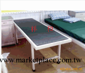 供應低價格高質量黑褪碳鋼材質醫院診察床工廠,批發,進口,代購