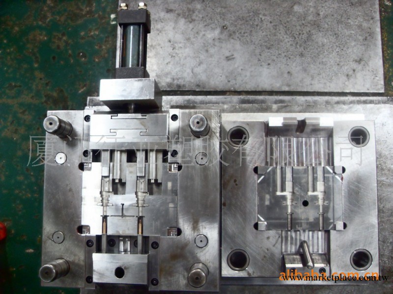 汽車插頭模具開發 ，模具加工， 註塑加工， 塑膠制品生產工廠,批發,進口,代購