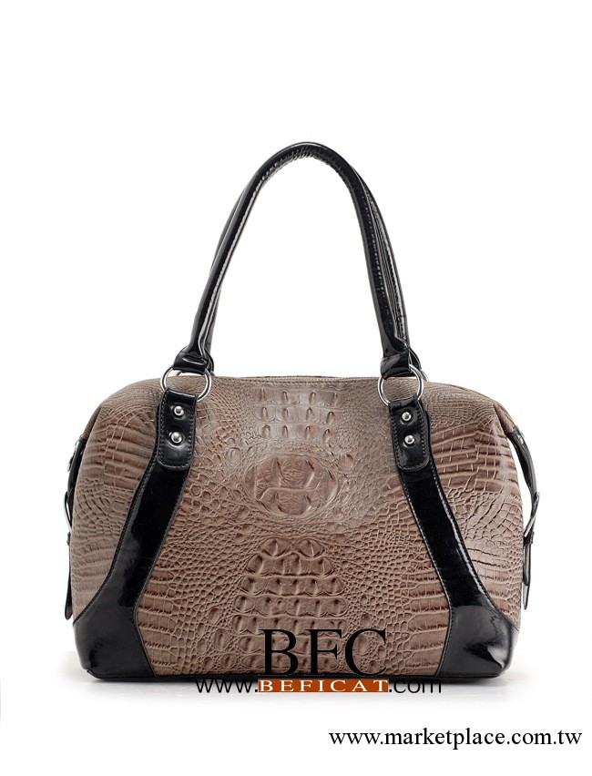 BFC 典雅 美版 鱷魚紋 黑皮裝飾 PU 實用提包 女包 Bag T0165工廠,批發,進口,代購