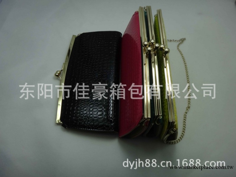 可斜背歐美鐵扣熱賣手拿包 長款名媛漆皮晚宴女包包工廠,批發,進口,代購