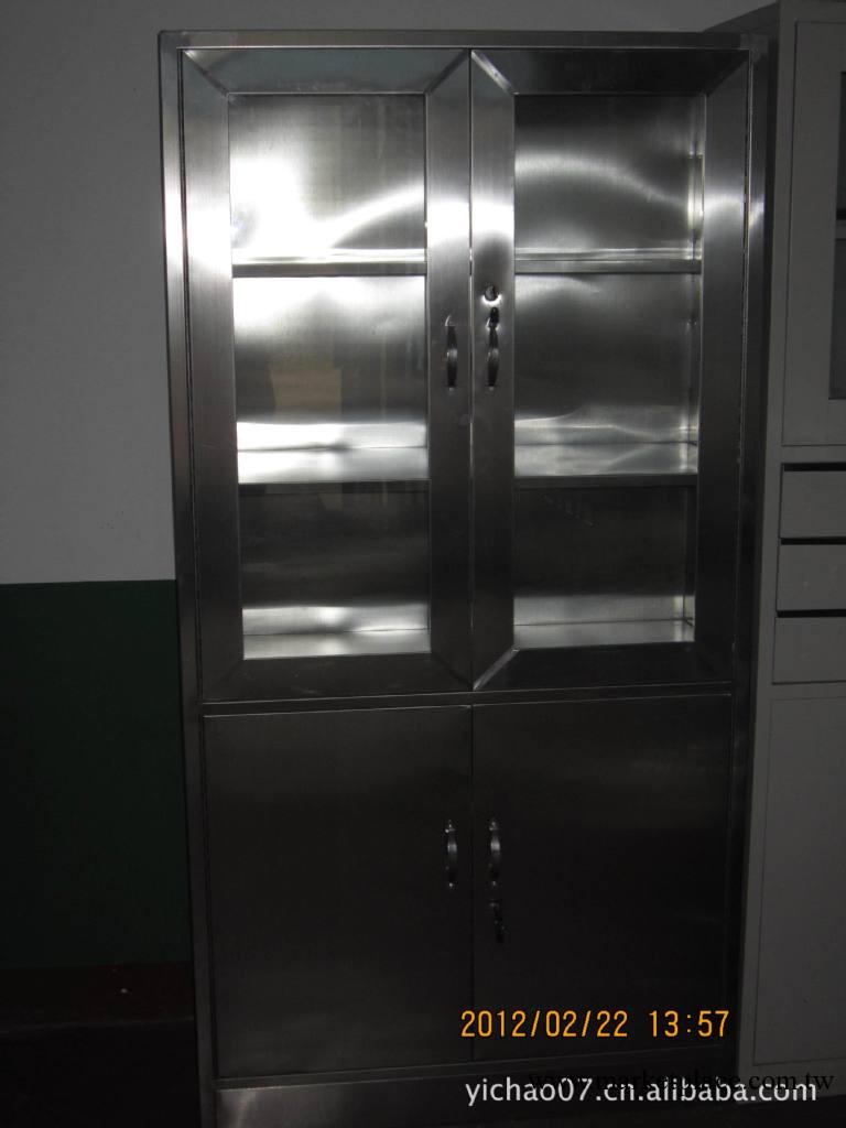 供應不銹鋼醫用立式雙門器械櫃（湖南醫療器械廠傢直銷）工廠,批發,進口,代購