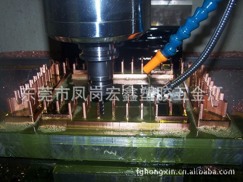 廣東深圳塑膠模具廠傢 提供塑料模具制造 免費產品外觀設計工廠,批發,進口,代購