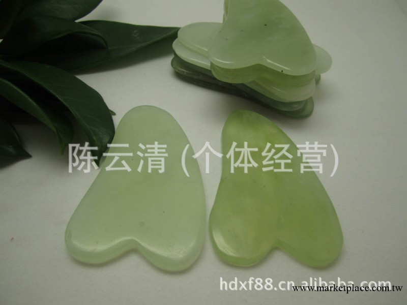 大量批發玉石刮痧板、三角形、單開口、岫玉刮痧板工廠,批發,進口,代購