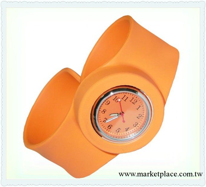 廠傢大量供應連身拍拍手錶 hello kitty拍拍手錶 糖果色拍表批發工廠,批發,進口,代購