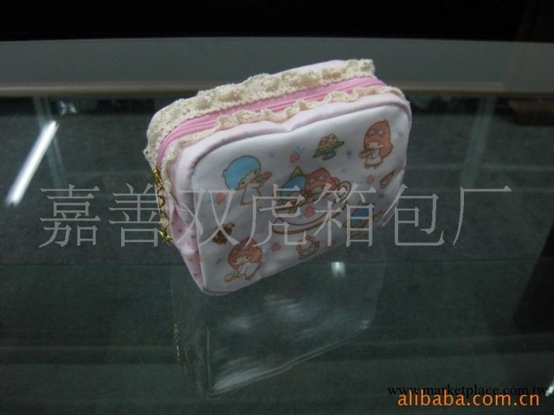 生產供應HELLO KITTY棉佈花邊化妝包工廠,批發,進口,代購