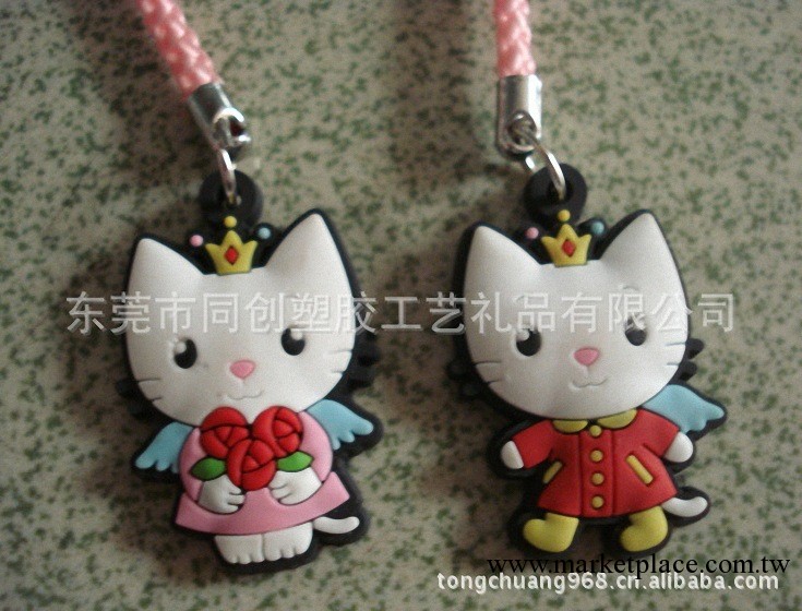 供應滴膠卡通hello kitty精美手機掛飾 PVC軟膠手機飾品加工工廠,批發,進口,代購