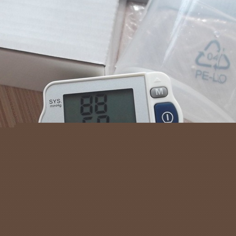 暢銷海內外產品 高品質腕式血壓計 傢用健康檢測 便攜式血壓測量工廠,批發,進口,代購
