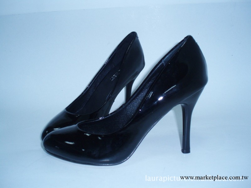 2011-2012年度新款真皮女鞋 女式休閒漆皮單鞋高跟鞋工廠,批發,進口,代購