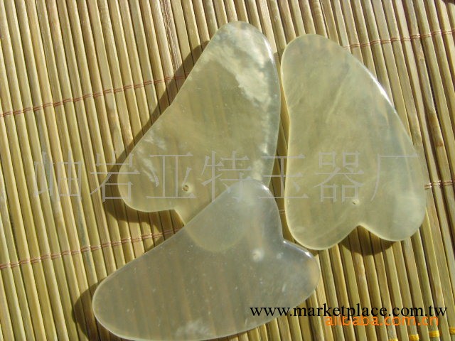 批發岫玉刮痧板岫玉三角形玉石刮痧片岫玉美容按摩器具工廠,批發,進口,代購