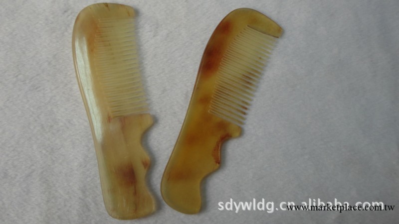 供應純天然綿羊角梳，精品綿羊角小柄梳，質量保證。工廠,批發,進口,代購