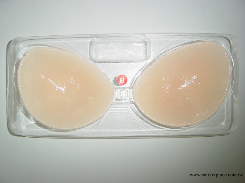 【廠傢推薦】2013新款加厚帶護墊矽膠胸罩/矽膠隱形胸罩工廠,批發,進口,代購