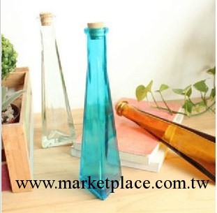 三角形木塞玻璃瓶 插花瓶 長款 創意玻璃瓶花瓶 ZAKKA 五色工廠,批發,進口,代購