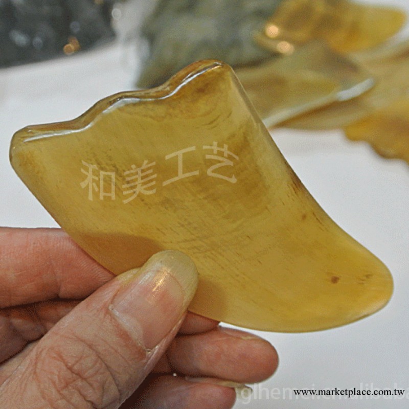 廠傢熱銷8-10cm三角形刮痧片 圓潤保健羊角制品 BJ038羊角刮痧板工廠,批發,進口,代購
