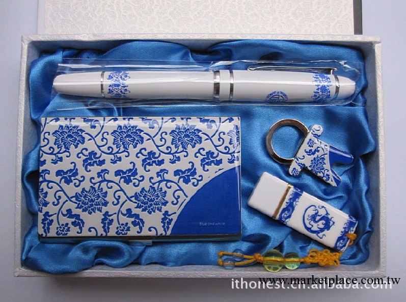2012新款商務禮品 青花瓷隨身碟足量 名片夾 青花瓷筆 四件套 2-16GB工廠,批發,進口,代購