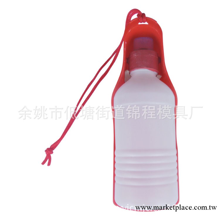 新款 寵物便攜式飲水器 狗狗旅行飲水器 寵物用品 300ML工廠,批發,進口,代購
