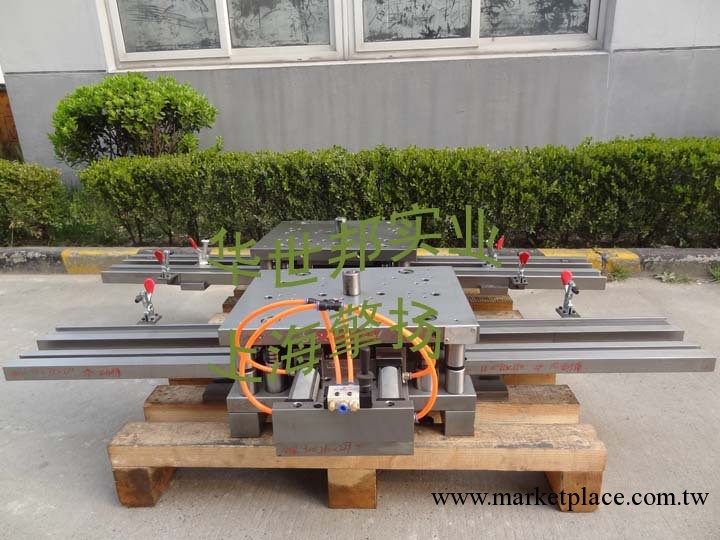 專業加工型材模具 鋁型材 汽車型材模具 上海型材模具廠工廠,批發,進口,代購