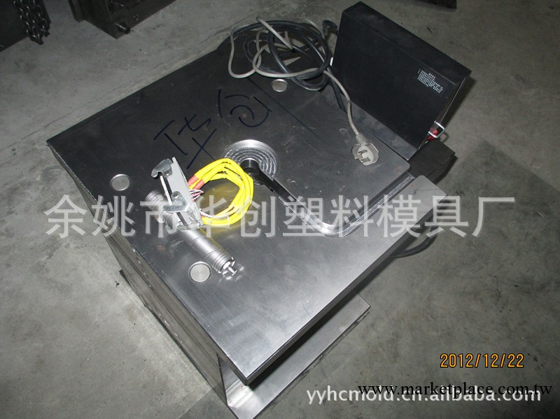 餘姚華創模具廠制作凈水器模具等塑料模具，熱流道模具，產品加工工廠,批發,進口,代購