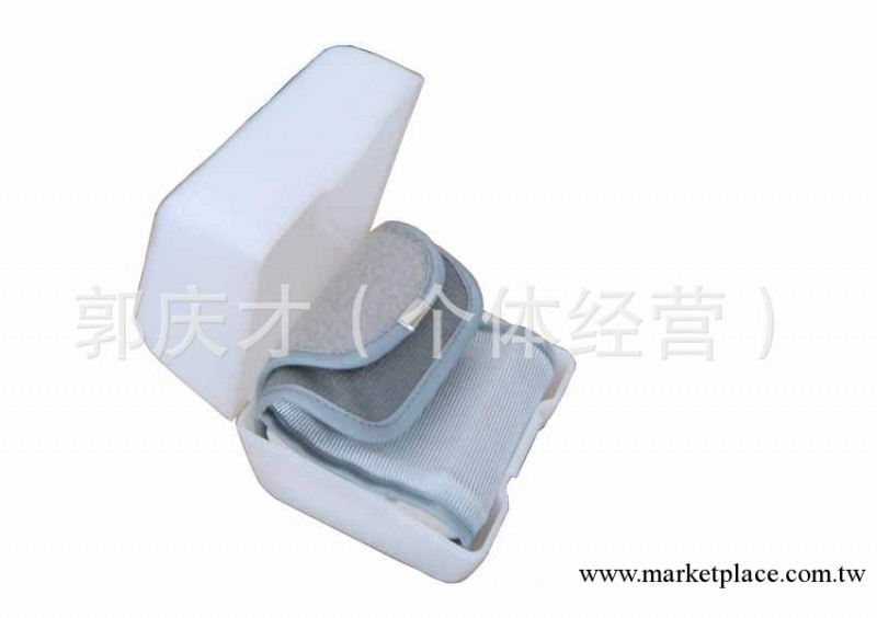 批發零售長坤ck101腕式電子血壓計工廠,批發,進口,代購