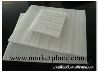 常熟地區供應EPE珍珠棉、厚度0.5MM   高級附膜型  送貨上門工廠,批發,進口,代購