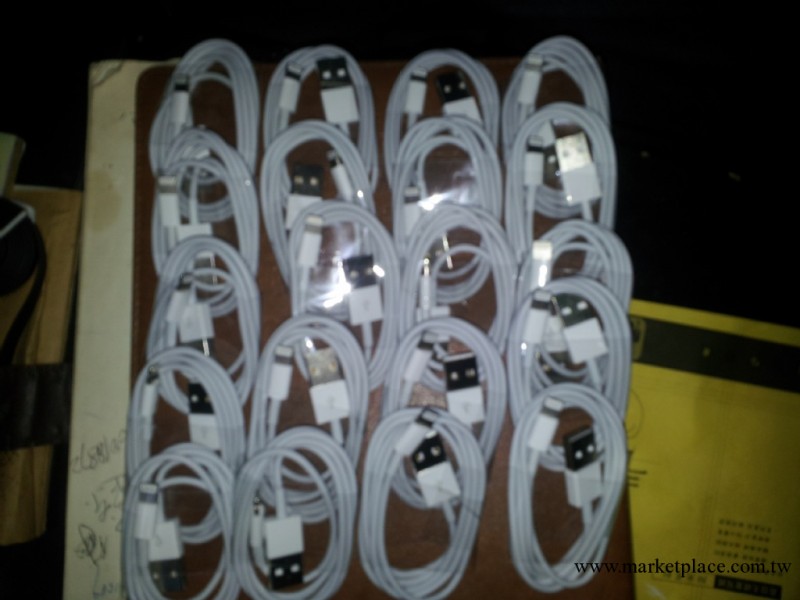 優勢高品質一體頭iphone5蘋果數據線轉接線轉接頭1比1工廠,批發,進口,代購