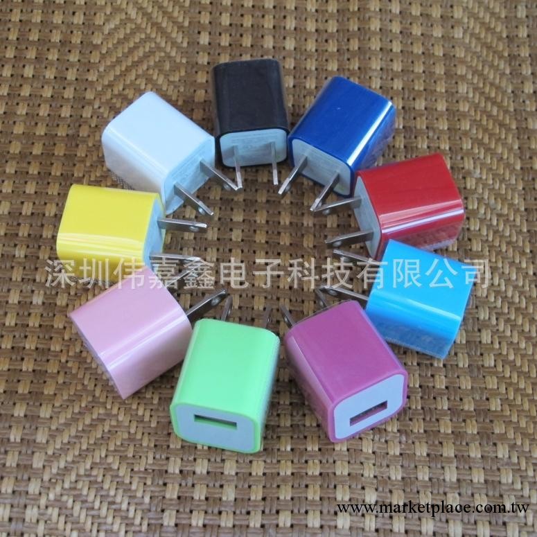 蘋果彩色充電器 ipod充電頭 iphone4/4s 3gs USB傢用充電器工廠,批發,進口,代購