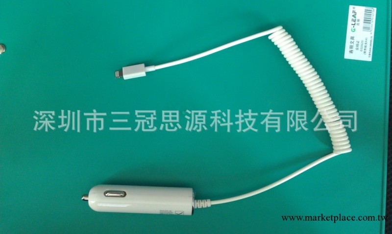 廠傢供應：蘋果5手機車充,iphone5帶線車充,iphone5 8p插頭直充。工廠,批發,進口,代購