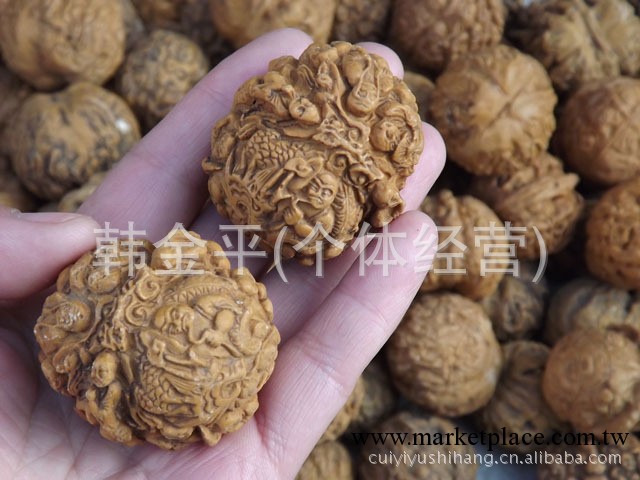 廠傢直銷小額批發供應核桃手部按摩器 仿真核桃 手摩 按摩球S06工廠,批發,進口,代購