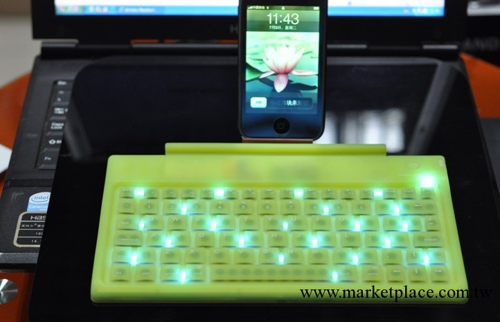 蘋果ipad iphone 發光 無線藍牙鍵盤 閃光矽膠鍵盤 通用鍵盤工廠,批發,進口,代購