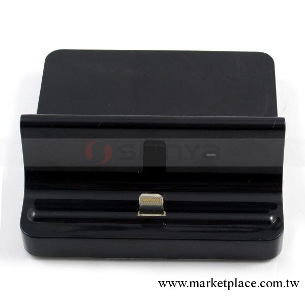 iphone5/mini/ipad充電底座 蘋果迷你便攜充電器工廠,批發,進口,代購