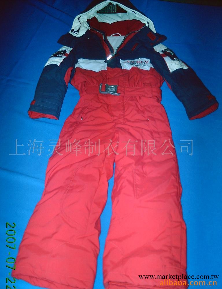 供應男童羽絨衣 滑雪服 外貿出口工廠,批發,進口,代購