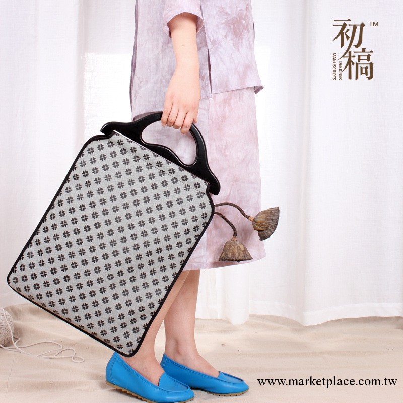2013新款女式包包 原創木把復古民族個性手提包 時尚簡約手工包工廠,批發,進口,代購