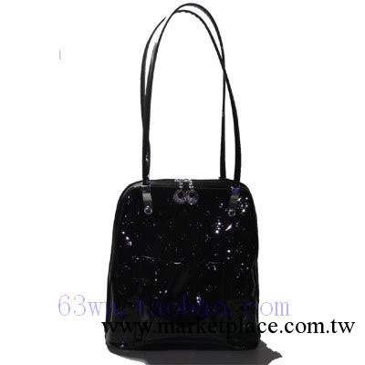 女包包 香港雅妮女包 多功能雙肩背包 亮皮漆皮女包 2013新款爆款工廠,批發,進口,代購