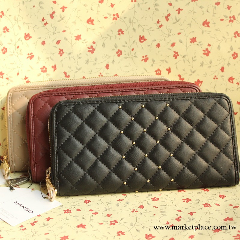 2013年最新款MANGO正品菱格鉚釘朋克風錢包中長款錢夾女士錢包工廠,批發,進口,代購