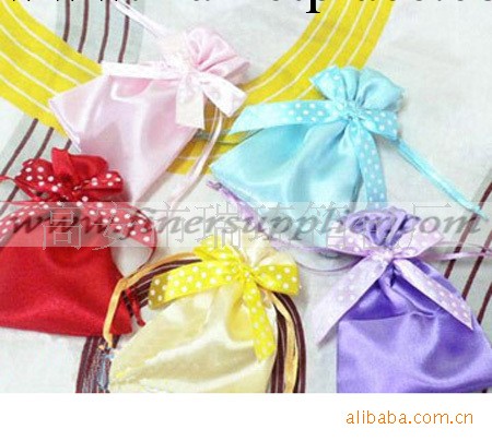 歐美聖誕色丁禮品包裝袋，絲綢袋，satin pouch, 五美鍛禮品袋工廠,批發,進口,代購