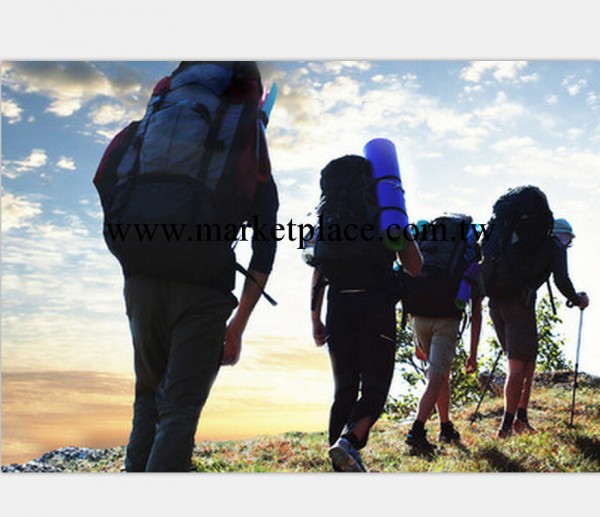 新款正品 供應2013戶外登山包雙肩包男女旅行背包工廠,批發,進口,代購