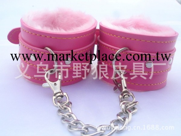 廠傢直銷 情趣皮革用品 粉色毛絨手銬 另類玩具 成人用品工廠,批發,進口,代購