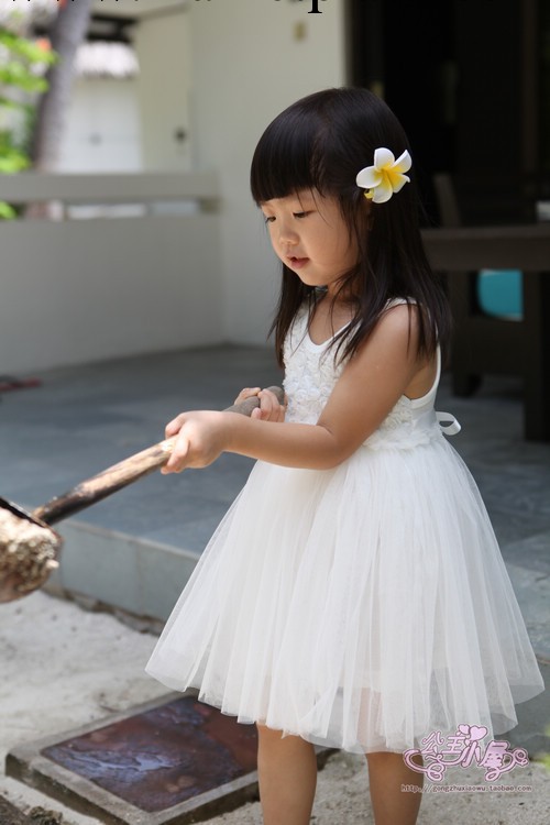 韓版背心連衣裙，玫瑰花時尚蓬蓬網紗公主裙，白色浪漫系工廠,批發,進口,代購