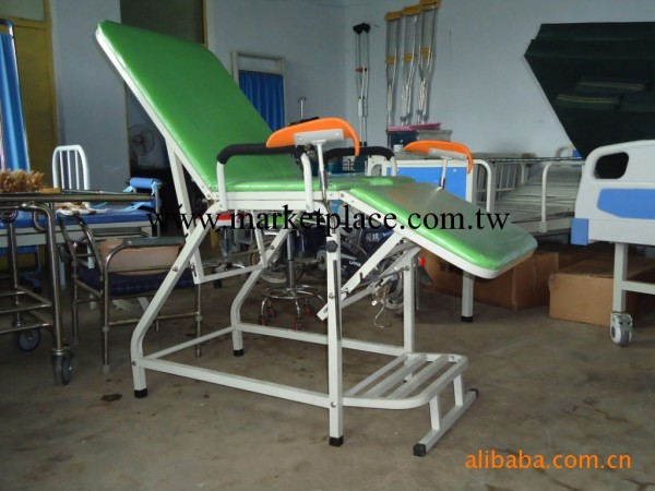 愛康 婦科檢查床  簡易產床 方管噴塑產床 病床  醫用護理床工廠,批發,進口,代購
