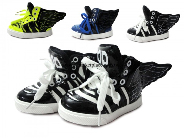 2013新款寶寶雪靴可愛韓版翅膀棉鞋1-3歲 小童棉靴冬款熱賣工廠,批發,進口,代購