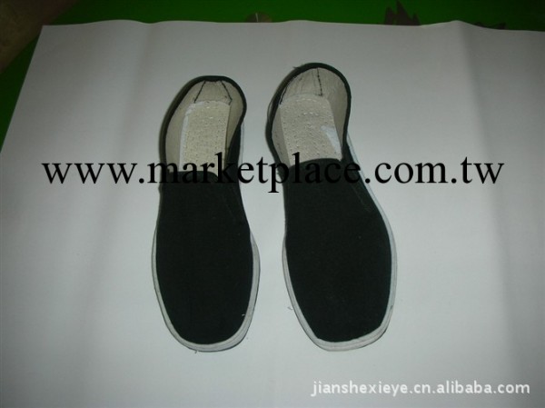 提供黑佈鞋（F18)勞保鞋解放鞋橡膠誠招各縣市經銷商13343625777工廠,批發,進口,代購
