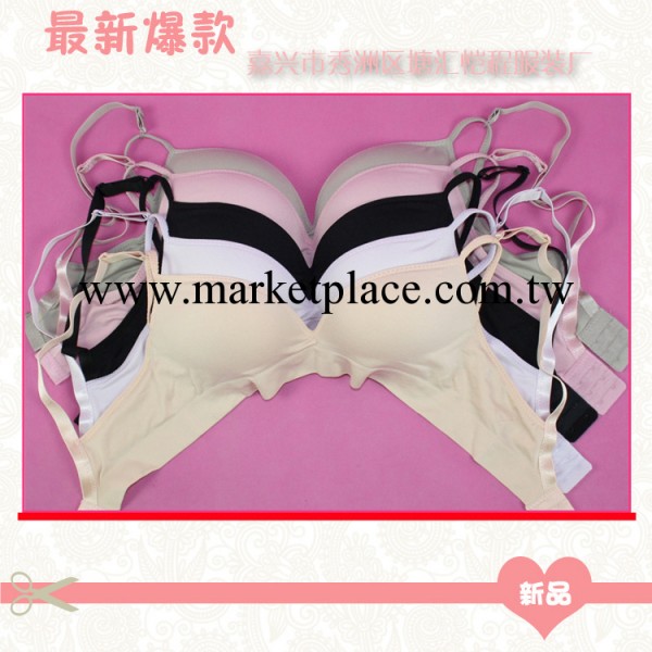 夏季新款一片式無鋼圈胸罩 加厚聚攏運動胸罩 吸濕排汗瑜伽內衣工廠,批發,進口,代購