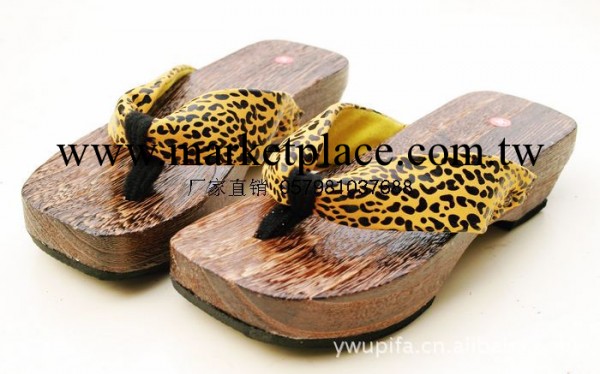 豹紋日本女士木屐鞋批發女士夾腳木拖鞋高跟鞋 平跟 中跟工廠,批發,進口,代購