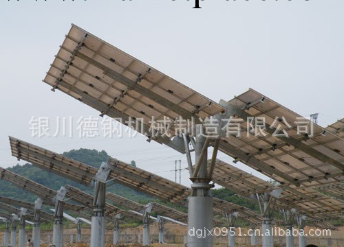 光伏太陽能跟蹤支架/太陽能板組件支架系統產品工廠,批發,進口,代購