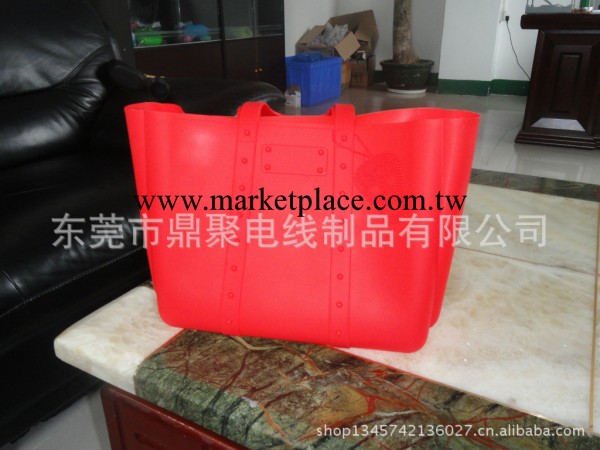 矽膠果凍手提包，矽膠手拿包，矽膠菜籃子包，矽膠笑臉挎包工廠,批發,進口,代購