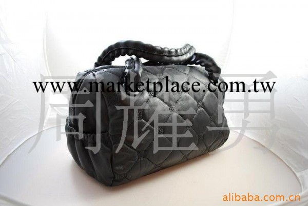 供應時尚女包,羊皮晚宴包　手提包工廠,批發,進口,代購