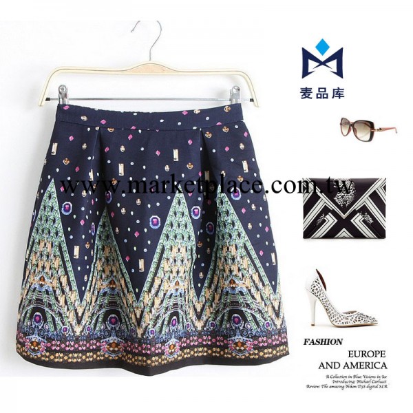 麥品庫M305-2013秋裝新款歐美風百搭潮流抽象印花女式半身裙 周+工廠,批發,進口,代購