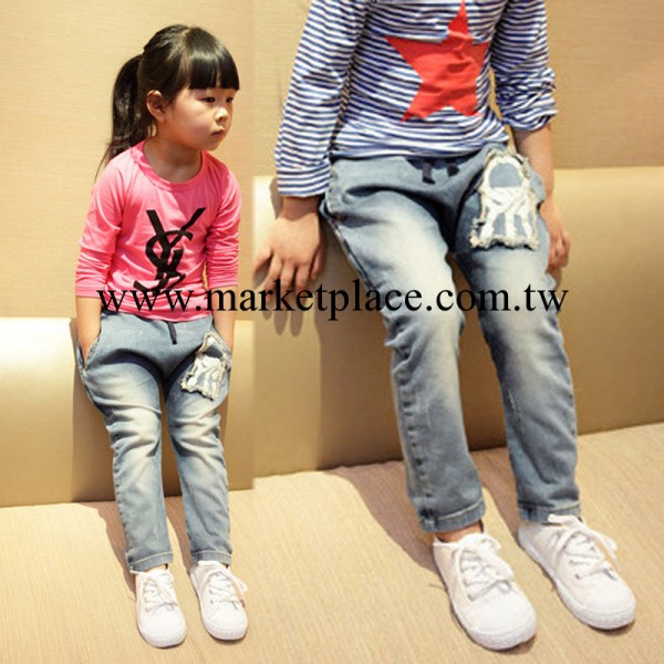 童裝2013新款女童牛仔褲鑰匙環牛仔褲 新品秋款童褲批發工廠,批發,進口,代購