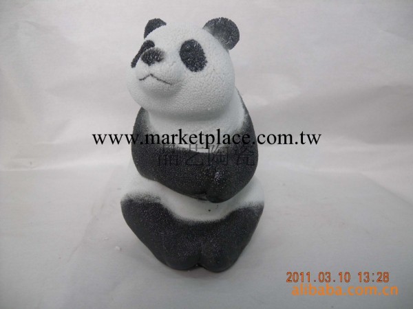 陶瓷熊貓--形象逼真，可愛--傢居擺件批發・進口・工廠・代買・代購