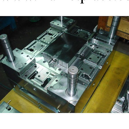 供應精密塑膠模具工廠,批發,進口,代購