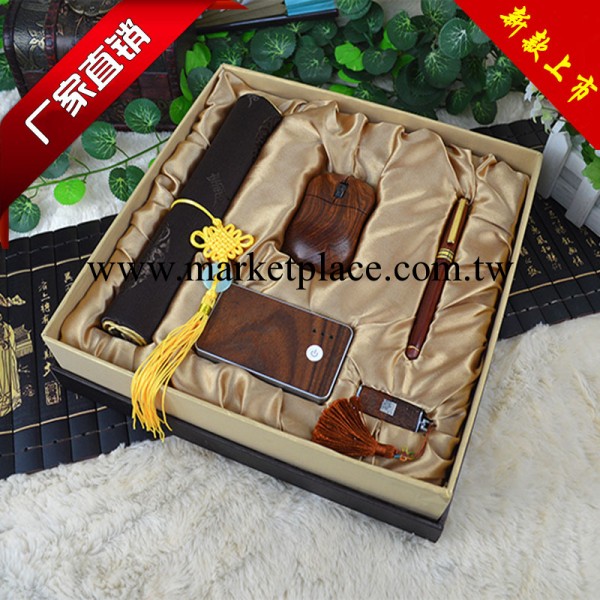 元旦禮品,春節禮品,新年禮品,聖誕禮品工廠,批發,進口,代購